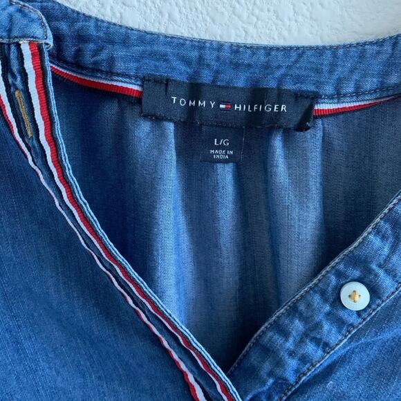 Tommy Hilfiger Chambray Classic Stripe Top | L - Picture 4 of 8